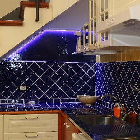 Max Apartment