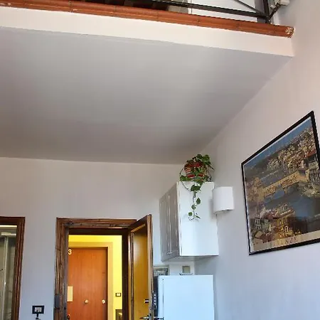 Max Apartment *