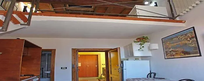 Max 3* Florence