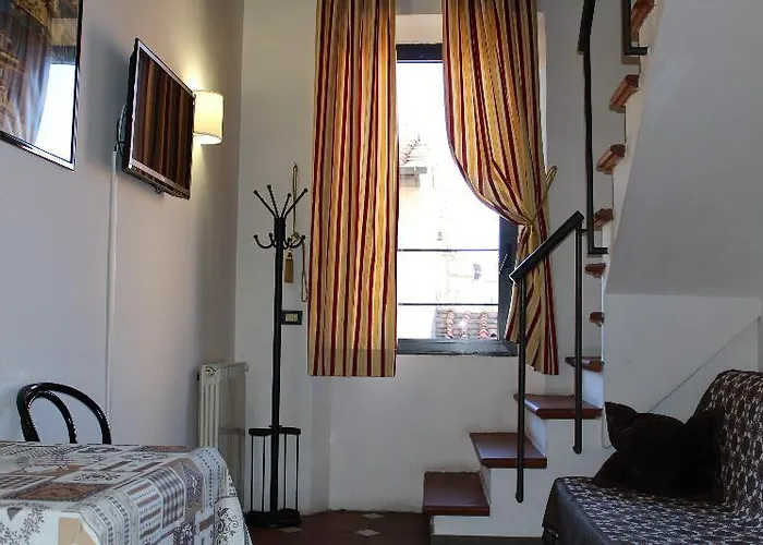 Max Hotel